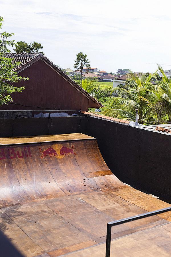 Takeoff Surf Camp & Hotel Canggu Eksteriør billede