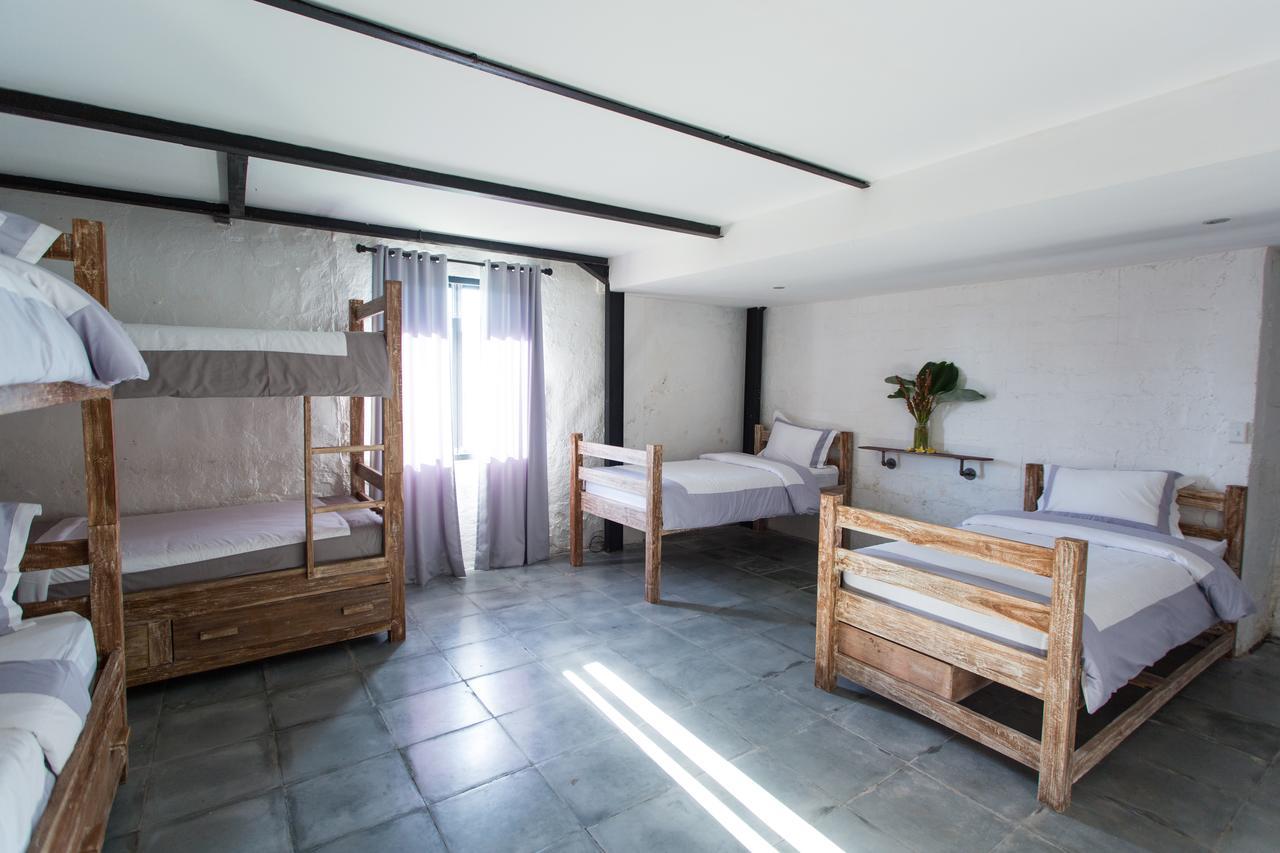 Takeoff Surf Camp & Hotel Canggu Eksteriør billede