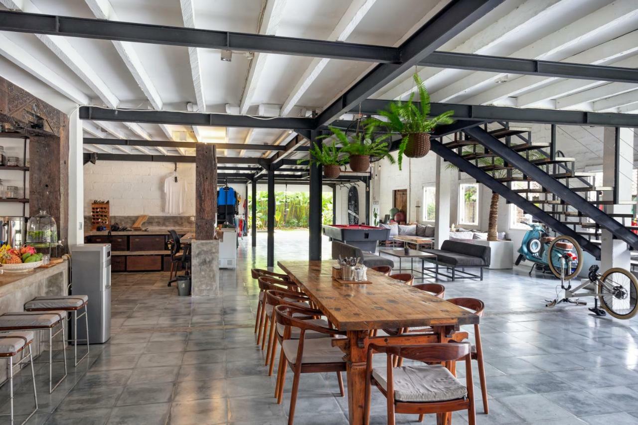 Takeoff Surf Camp & Hotel Canggu Eksteriør billede